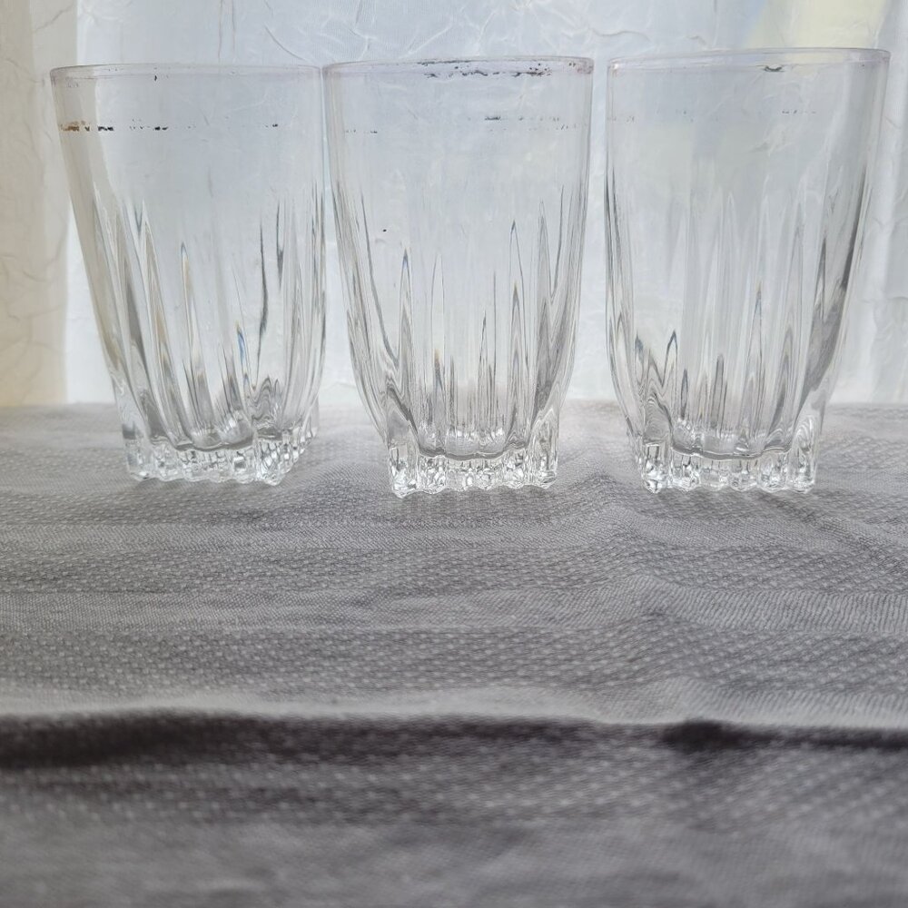 Park Avenue Federal Set Of 3 Vintage Clear Glass Tumblers With Ribbed Design